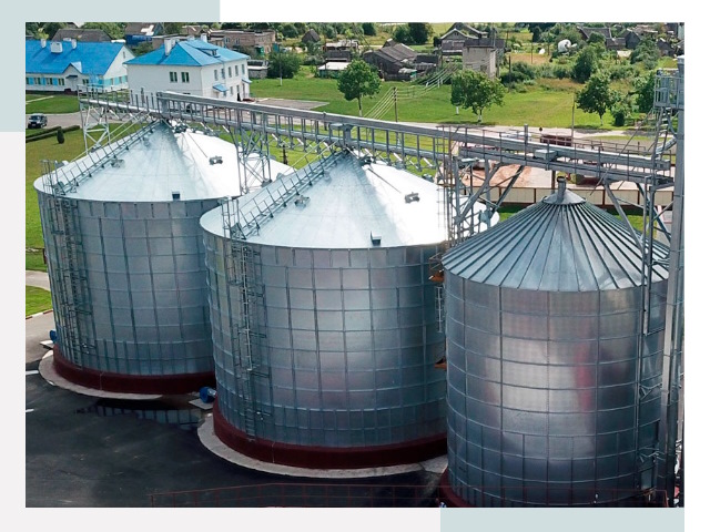 Металлические силосы в Усть-Илимске