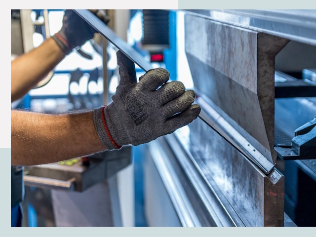 Гибка металла в Усть-Илимске